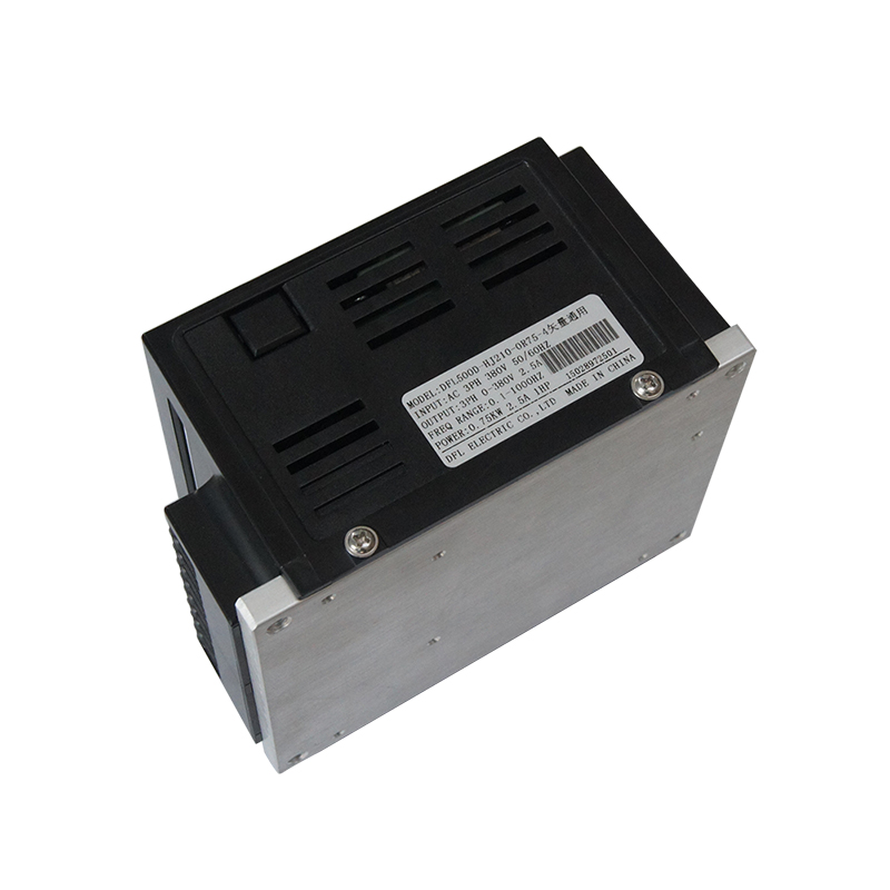 DFL500D通用變頻器，小體變頻器，變頻調(diào)速器，變頻器生產(chǎn)廠家